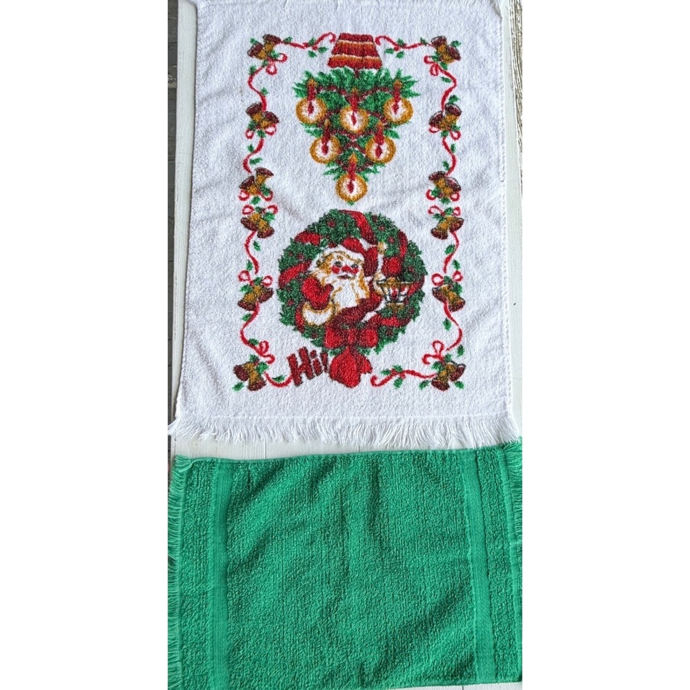 Vintage JCPenney Christmas Hand Towel Set Green Santa Claus Wreath Fringed USA